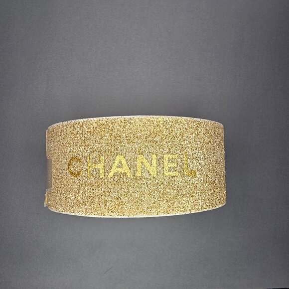 Chanel Glitter Ribbon Collection in Gold, Red, Black and white - Picture 4 of 12